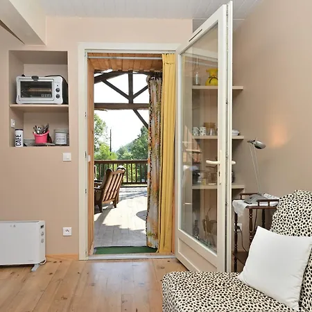 Au Milieu Des Chevaux Merens Castelnau-Durban