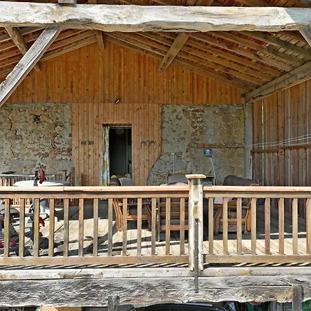 Feriehus Au Milieu Des Chevaux Merens