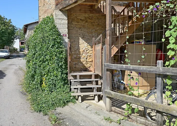 Au Milieu Des Chevaux Merens * Castelnau-Durban