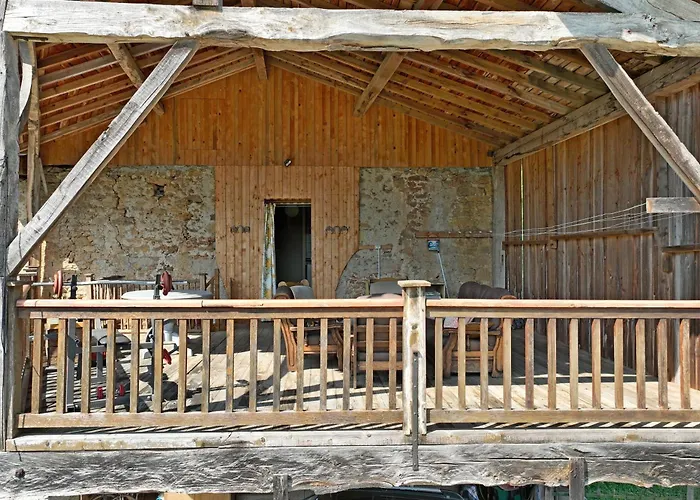 بيت للعطل Au Milieu Des Chevaux Merens